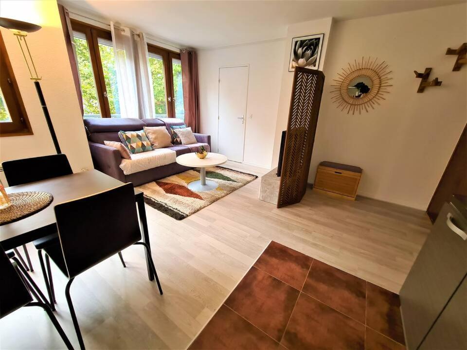 Apartamento Joli T2 Lumineux Et Cosy Au Centre D'Annecy Exterior foto